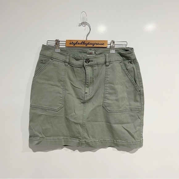 Faherty Utility Mini Skirt in Fatigue - Picture 8 of 13